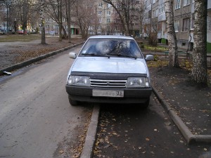 Парковка на тротуаре