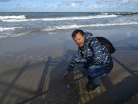 2022.10.12 For the 1st time in my life I am touching the “real” Baltic Sea, and not its Gulf of Finland in Saint Petersburg, Russia.