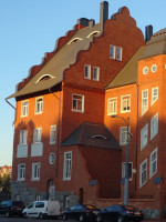 Поплывшие окна лестничных пролётов