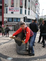 2017.10.02 You can take a bull by the horns not only in the Wall Street of New York (USA) but also in the Altiyol square in Istanbul (Turkey).