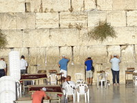2018.09.07 The Western Wall of the Jerusalem Temple is the place where you unintentionally recall sad things… :'-(.
