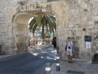 2018.09.09 The Dung Gate to the Old City of Jerusalem, contrary to its name, looks very decent.