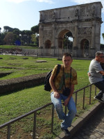 2019.10.03 With the Arch of Constantine in Rome (near the Colosseum) in the background.