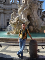 2019.10.03 At the Fountain of 4 Rivers (Fontana dei Quattro Fiumi) on Navona Square (Piazza Navona) in full length.