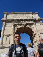 2019.10.04 Under the Arch of Titus with the famous emblematic phrase “The Senate and People of Rome” (Senatus Populusque Romanus, SPQR).