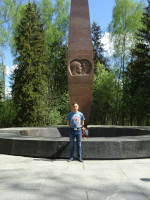 2021.05.16 At the central stele of the memorial at the site of the deaths of Yury Gagarin and Vladimir Seregin.