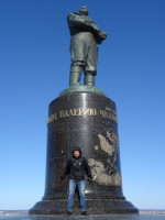 2022.03.16 The pilot's son could not help but take a picture with the Nizhny Novgorod's monument to “Valery Chkalov [he was born in the village of Vasilevo, Nizhny Novgorod province], the great pilot of our time [1904 – 1938], Stalin's falcon [was later cuf off]”.